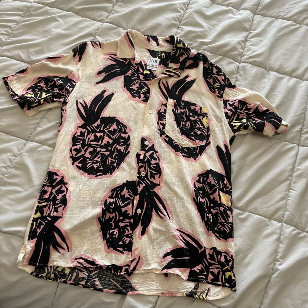 Pineapple button down